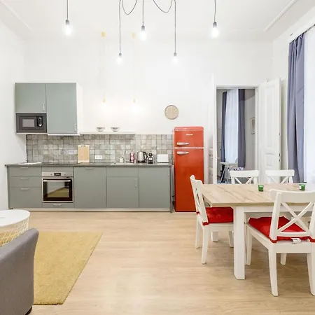 Stylish & 2br * בודפשט