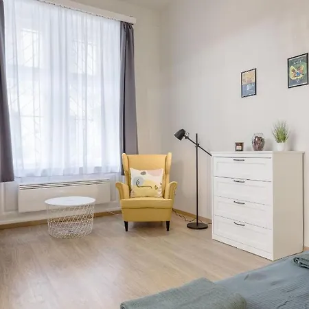 Stylish & 2br בודפשט